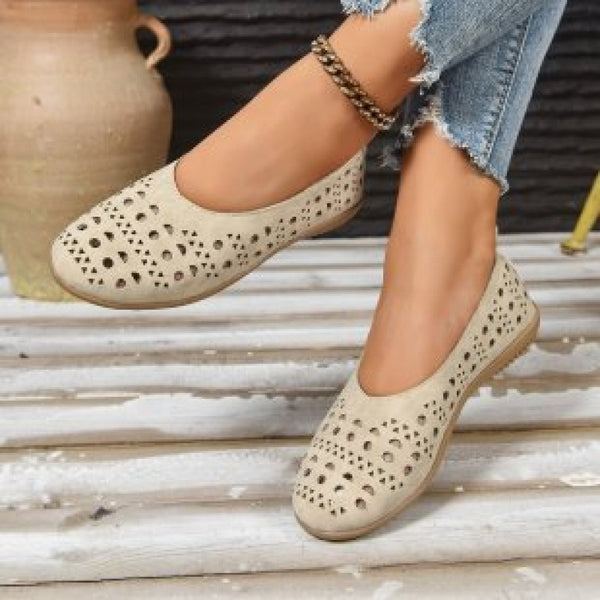 Large-size Women's Pumps