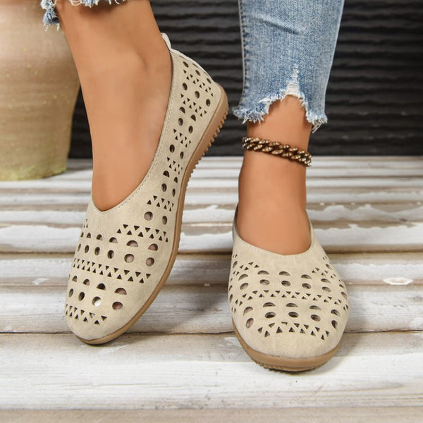 Large-size Women's Pumps