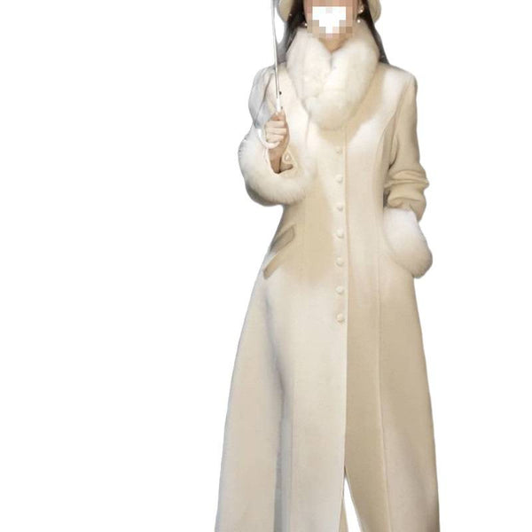 Elegant Wool Coat With A Designer Touch Featuring A Fur-trimmed Collar And A Midi Length