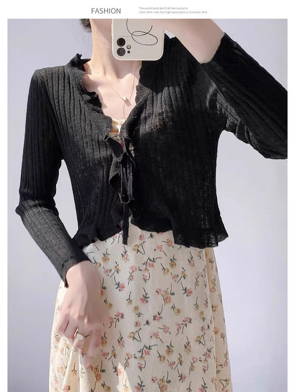 Outfit With A Slip Dress A Sun-protective Shirt